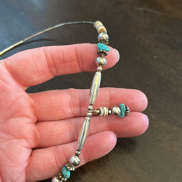 Silver turquoise and beaded necklace and bracelet set! - Picture 7 of 8